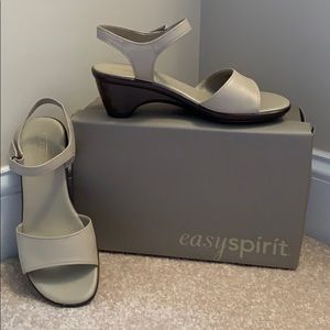 Easy Spirit - 7W - Driftwoods - Fawn - Leather
